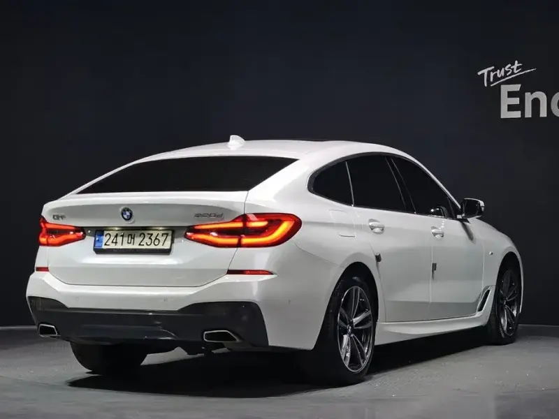 2021 BMW 6 серии с пробегом 105 485 км