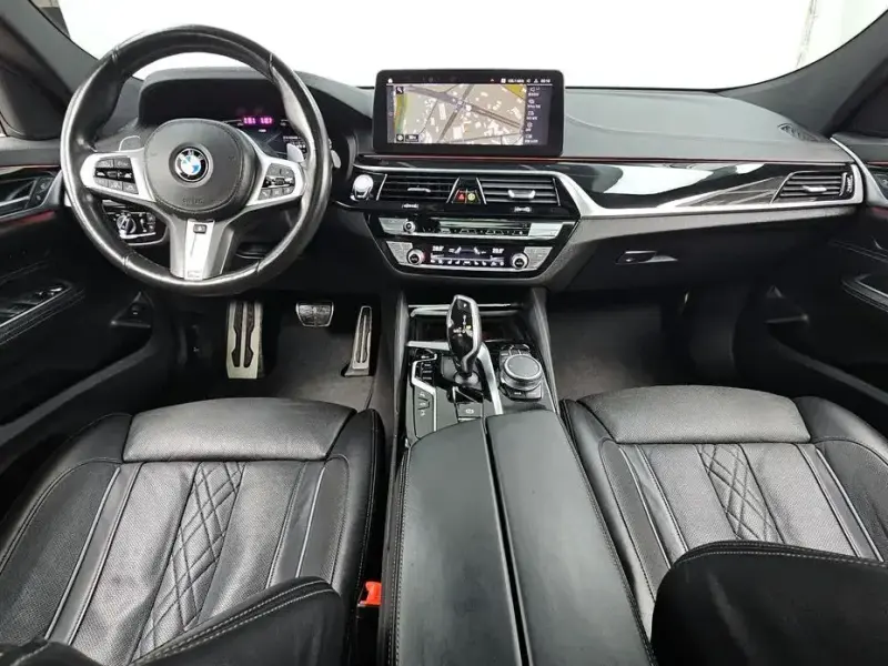 2021 BMW 6 серии с пробегом 105 485 км