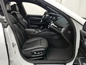 2021 BMW 6 серии с пробегом 105 485 км