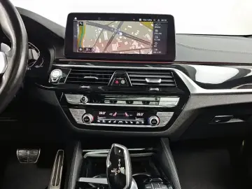 2021 BMW 6 серии с пробегом 105 485 км