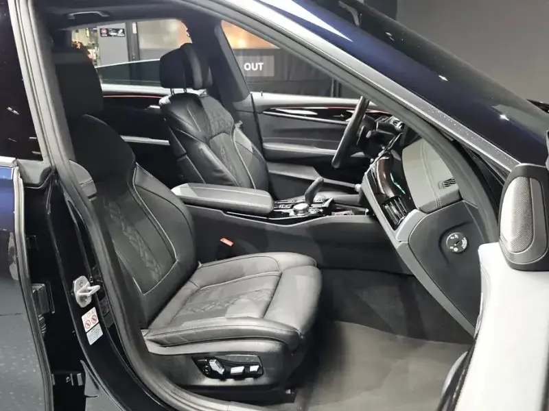 2023 BMW 6 серии с пробегом 29 628 км