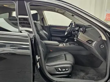 2021 BMW 6 серии с пробегом 83 614 км