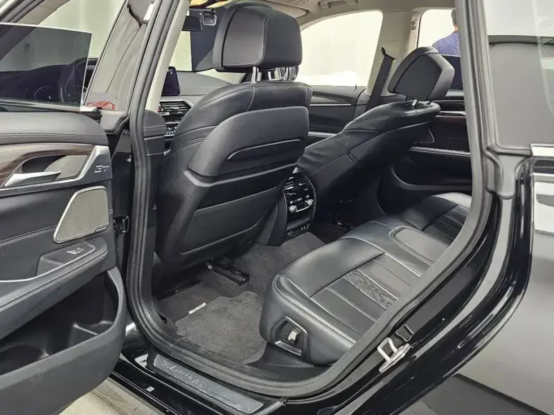 2021 BMW 6 серии с пробегом 83 614 км