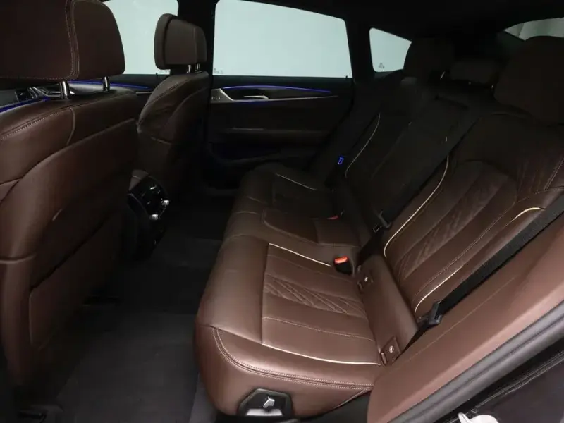 2022 BMW 6 серии с пробегом 102 226 км