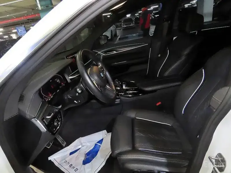 2023 BMW 6 серии с пробегом 34 471 км