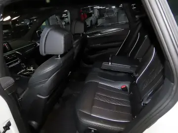 2023 BMW 6 серии с пробегом 34 471 км