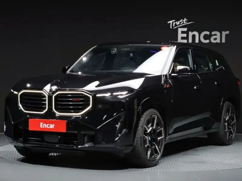 2025 BMW XM с пробегом 4 378 км