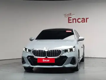 2025 BMW i5 с пробегом 16 667 км