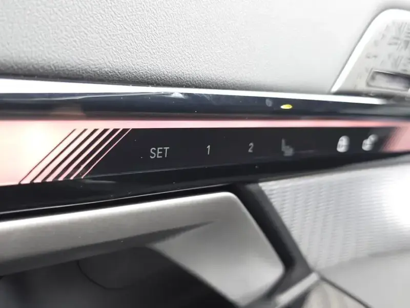 2025 BMW i5 с пробегом 16 667 км