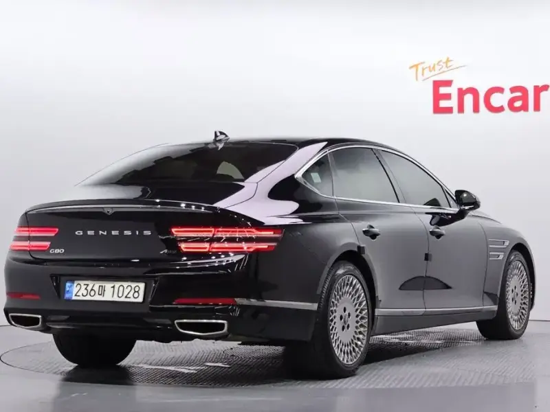 2023 Genesis G80 с пробегом 94 464 км