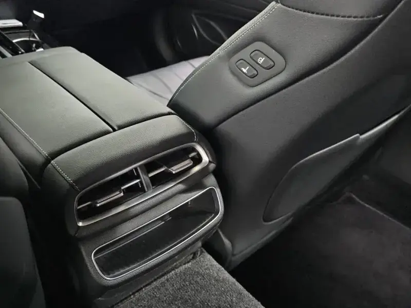 2023 Genesis G80 с пробегом 94 464 км