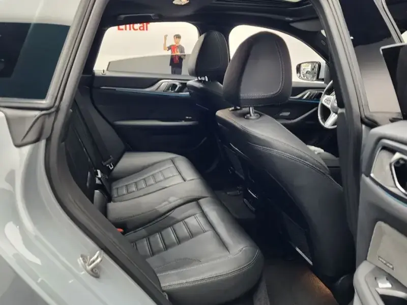 2023 BMW i4 с пробегом 62 218 км