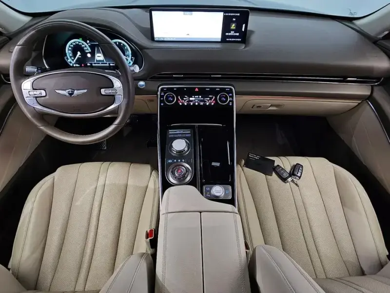 2023 Genesis GV80 с пробегом 84 819 км