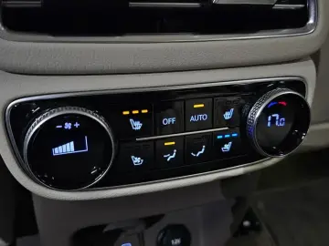 2023 Genesis GV80 с пробегом 84 819 км