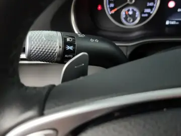 2023 Genesis GV80 с пробегом 13 856 км