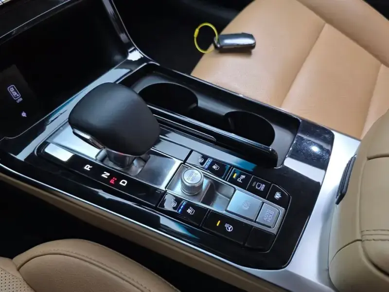 2020 Kia K7 с пробегом 89 218 км