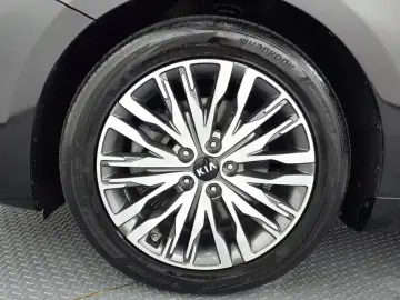 2021 Kia K7 с пробегом 65 956 км