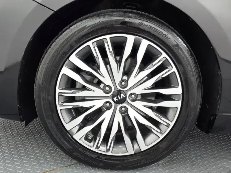 2021 Kia K7 с пробегом 65 956 км