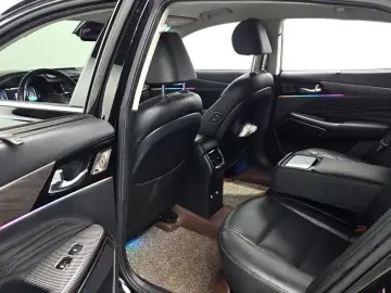 2021 Kia K7 с пробегом 65 956 км