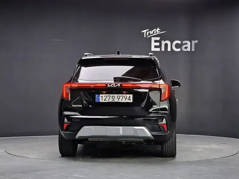 2023 Kia Seltos с пробегом 31 907 км