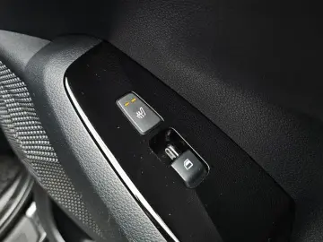 2023 Kia Seltos с пробегом 31 907 км