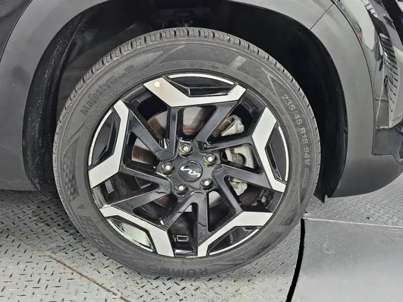 2023 Kia Seltos с пробегом 31 907 км