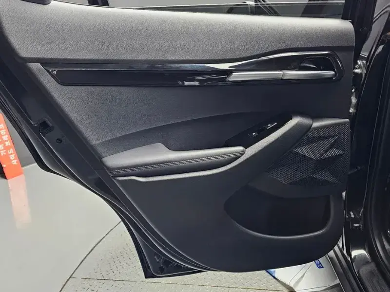 2023 Kia Seltos с пробегом 31 907 км