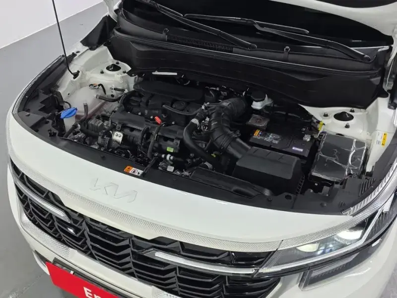 2025 Kia Seltos с пробегом 8 684 км