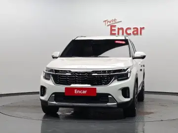 2025 Kia Seltos с пробегом 4 883 км