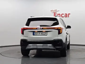 2025 Kia Seltos с пробегом 4 883 км