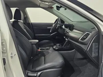 2023 Kia Seltos с пробегом 10 592 км