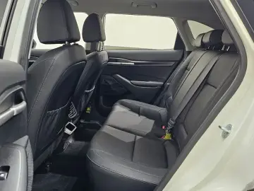 2023 Kia Seltos с пробегом 10 592 км