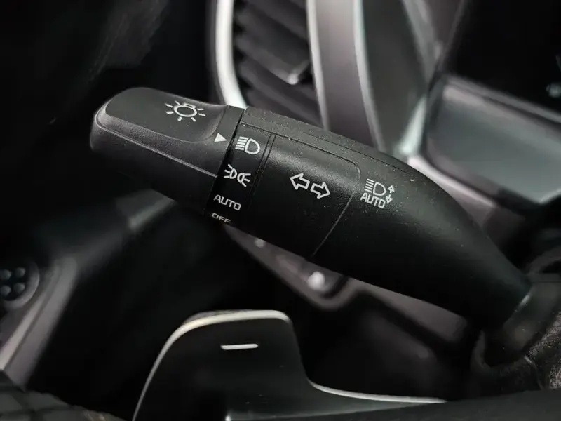 2023 Kia Seltos с пробегом 10 592 км