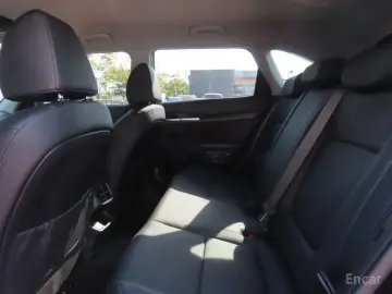 2025 Kia Seltos с пробегом 8 800 км