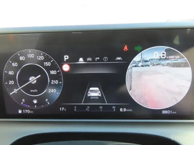 2025 Kia Seltos с пробегом 8 800 км