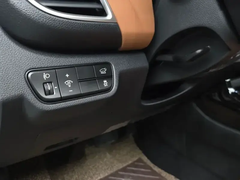 2025 Kia Seltos с пробегом 4 883 км