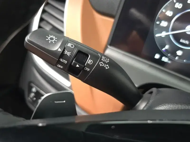 2025 Kia Seltos с пробегом 4 883 км