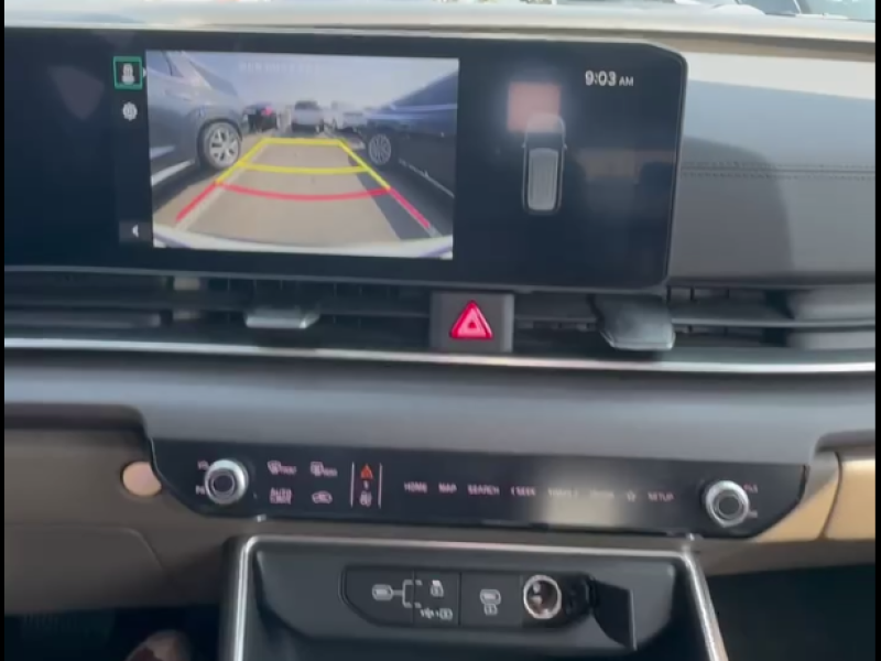 2024 Kia Carnival с пробегом 22 801 км