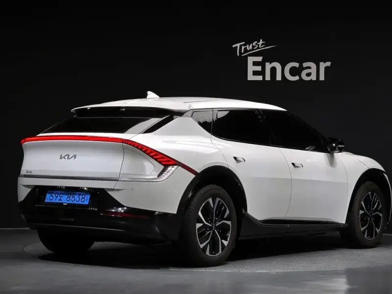 2022 Kia EV6 с пробегом 11 241 км