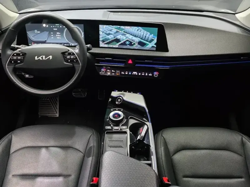 2024 Kia EV6 с пробегом 27 898 км