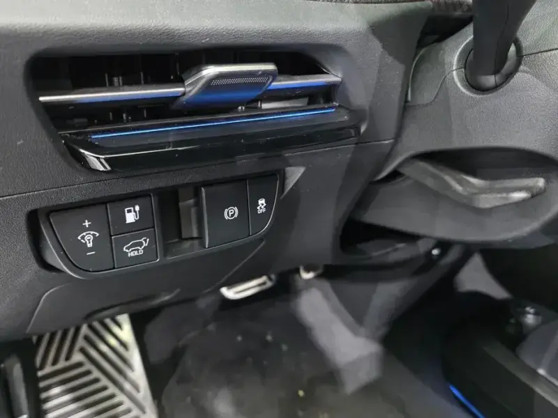 2024 Kia EV6 с пробегом 27 898 км