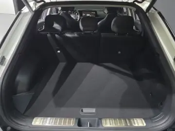 2024 Kia EV6 с пробегом 27 898 км