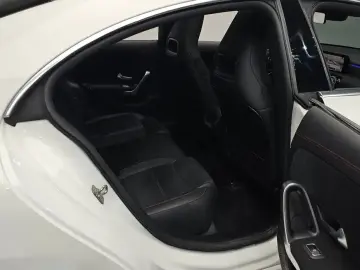 2023 Mercedes-Benz CLA с пробегом 25 482 км