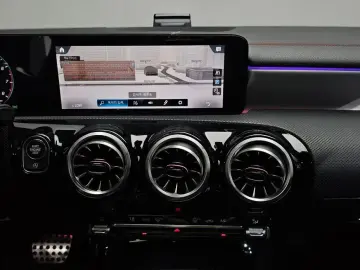 2023 Mercedes-Benz CLA с пробегом 25 482 км