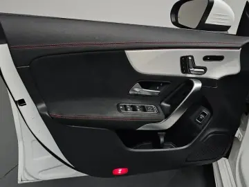 2023 Mercedes-Benz CLA с пробегом 25 482 км