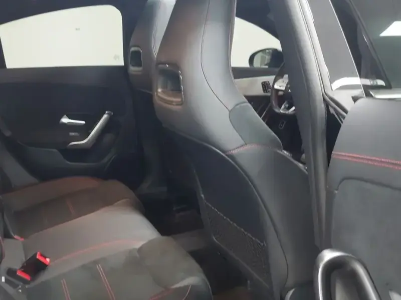 2023 Mercedes-Benz CLA с пробегом 18 597 км