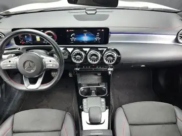 2020 Mercedes-Benz CLA с пробегом 81 204 км