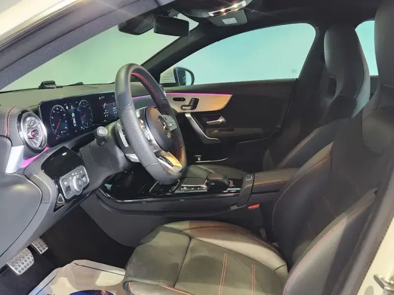 2023 Mercedes-Benz CLA с пробегом 36 820 км