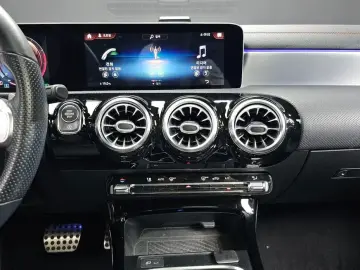 2020 Mercedes-Benz CLA с пробегом 81 204 км