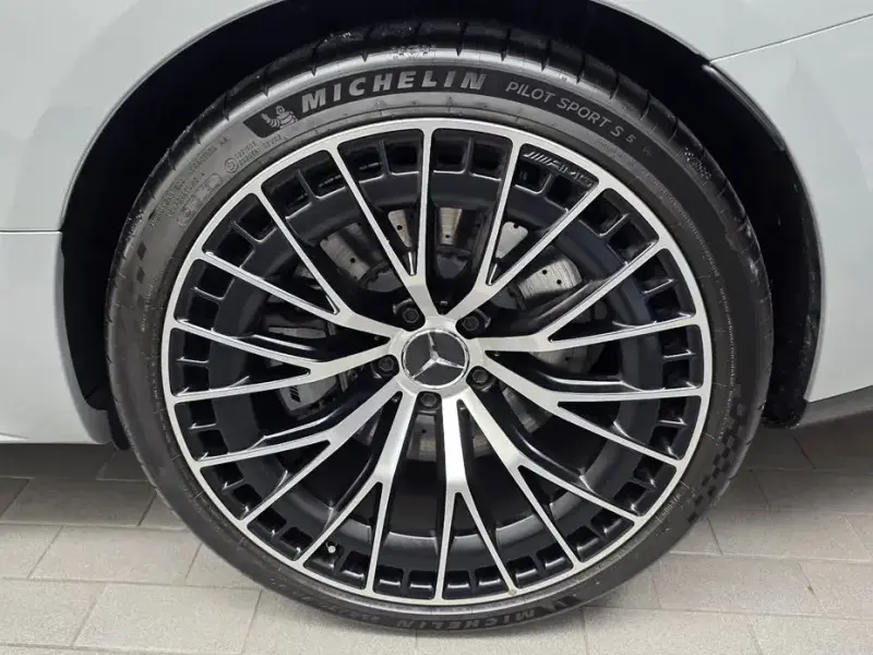 2025 Mercedes-Benz CLE с пробегом 12 497 км